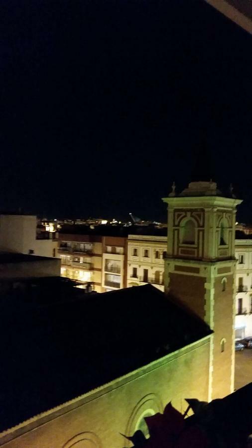 Espacio Amalia Triana Sevilha Exterior foto
